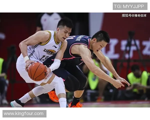 北京控股强势迎战南京同曦 双方激战引发球迷热议