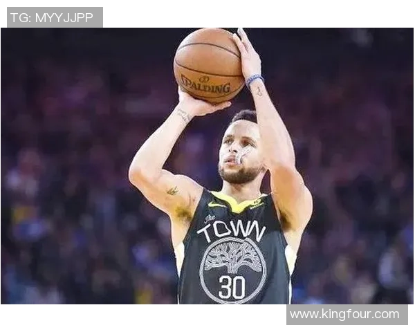 围绕篮球明星成长历程与全球影响力的精彩传奇故事深度解析研究篇